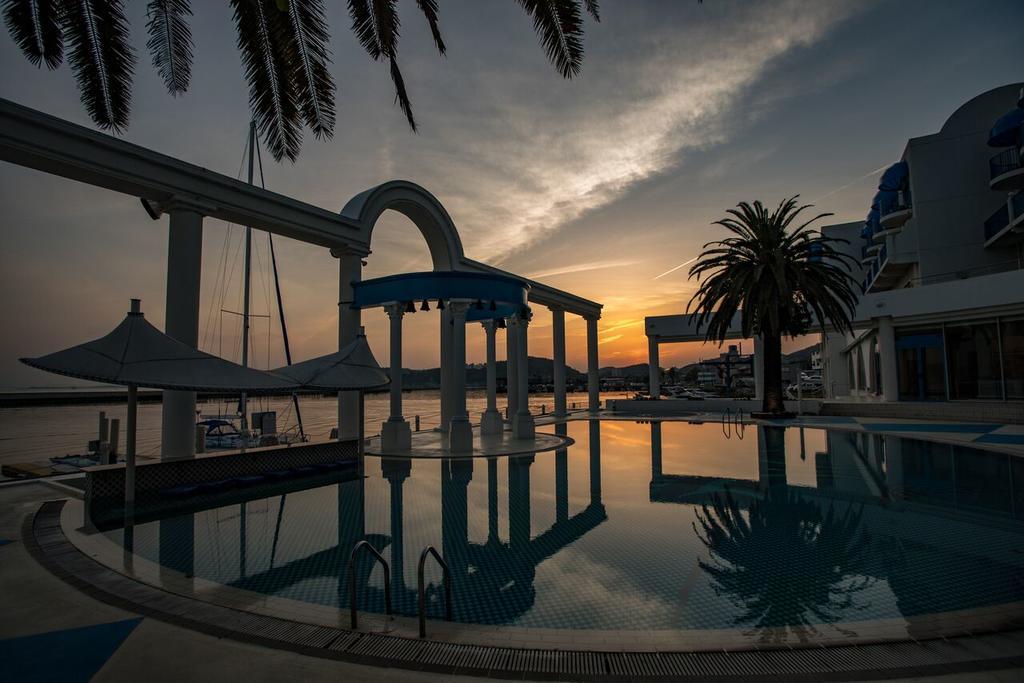 Hotel Limani Setouchi  Екстер'єр фото
